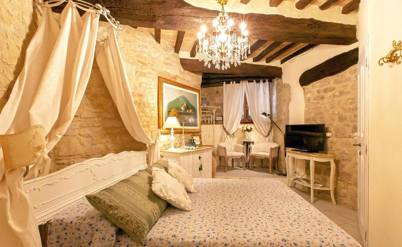 Residenza Teatro Antico Hotel Todi Ngoại thất bức ảnh